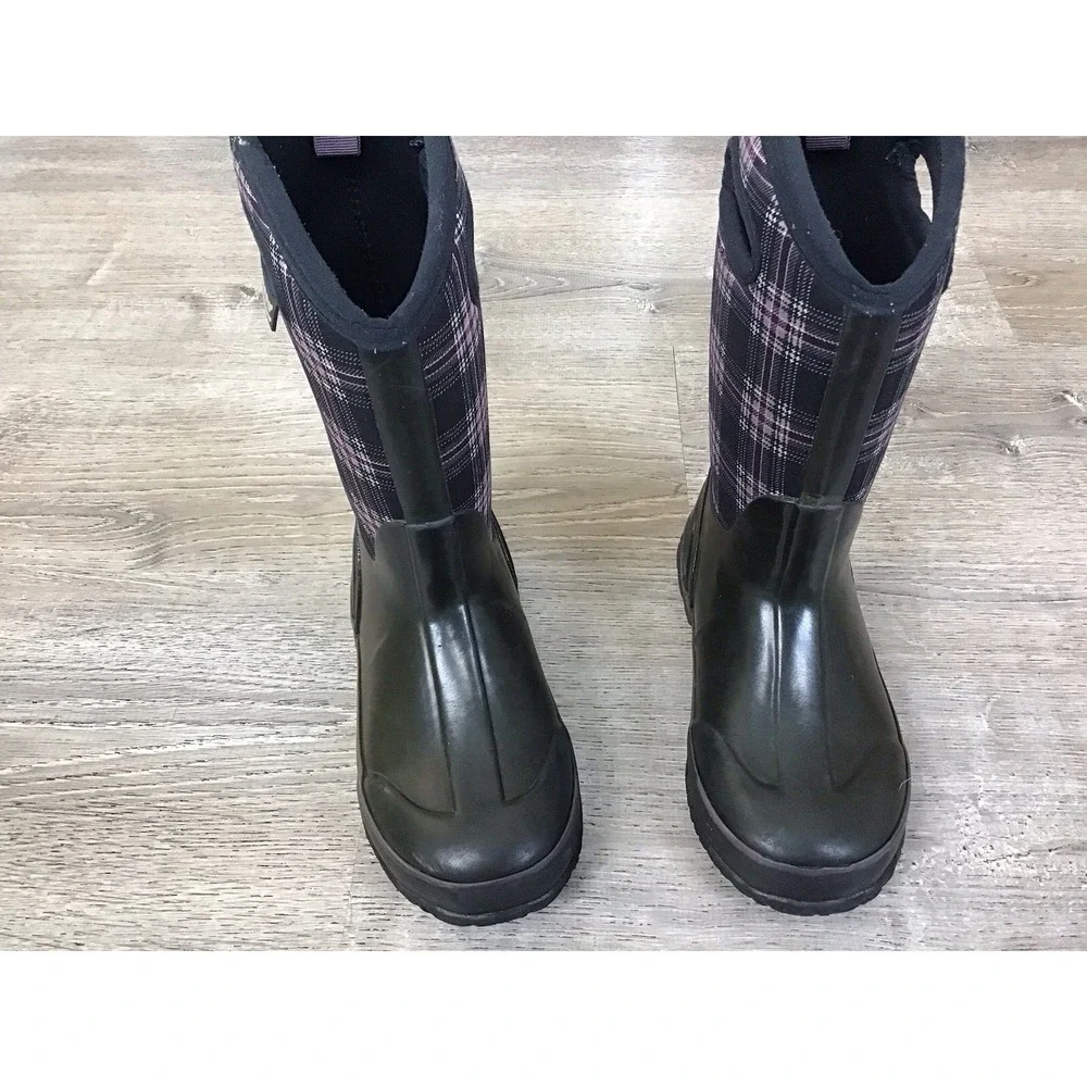BOGS CLASSIC WINTER Plaid Girls Size 2 Black WATERPROOF Winter Snow BOOTS